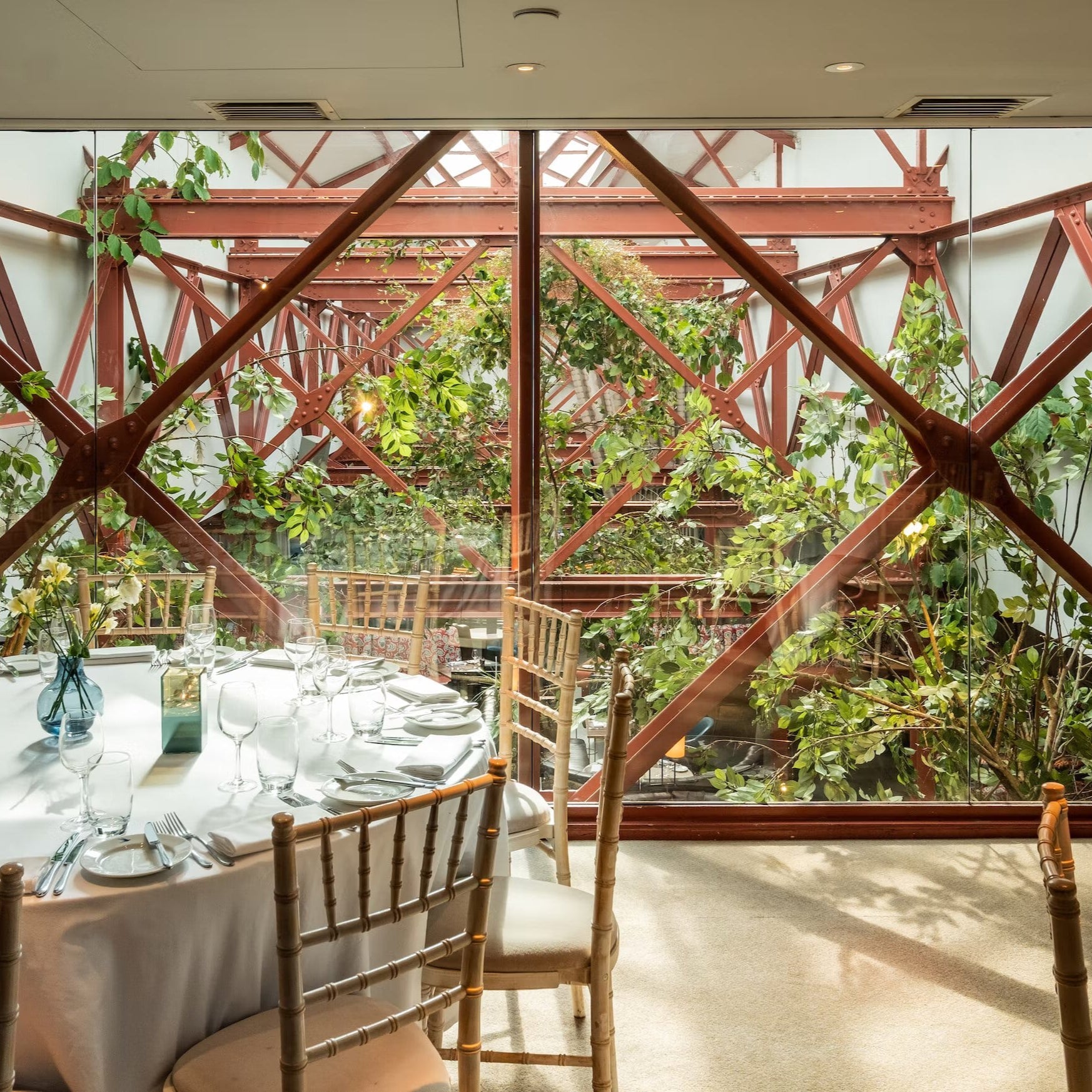 Private Dining in the heart of Chelsea at Bluebird for 14 people