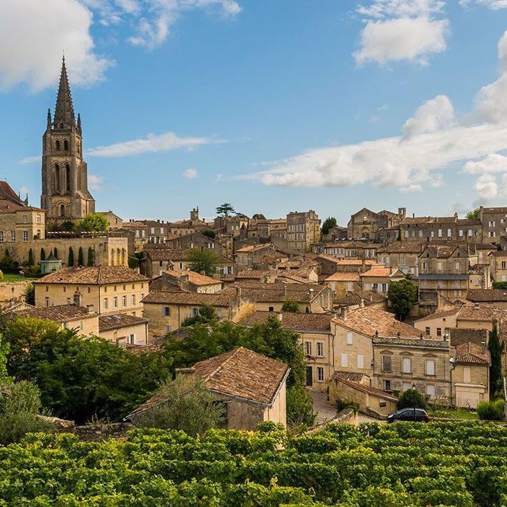 2-night trip to Bordeaux with Tours and Tastings for 2 people