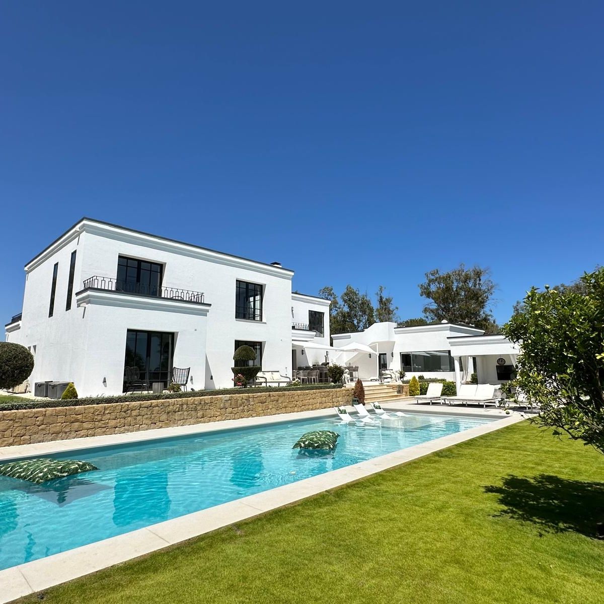 7 nights in sensational Sotogrande, Spain for 8 people