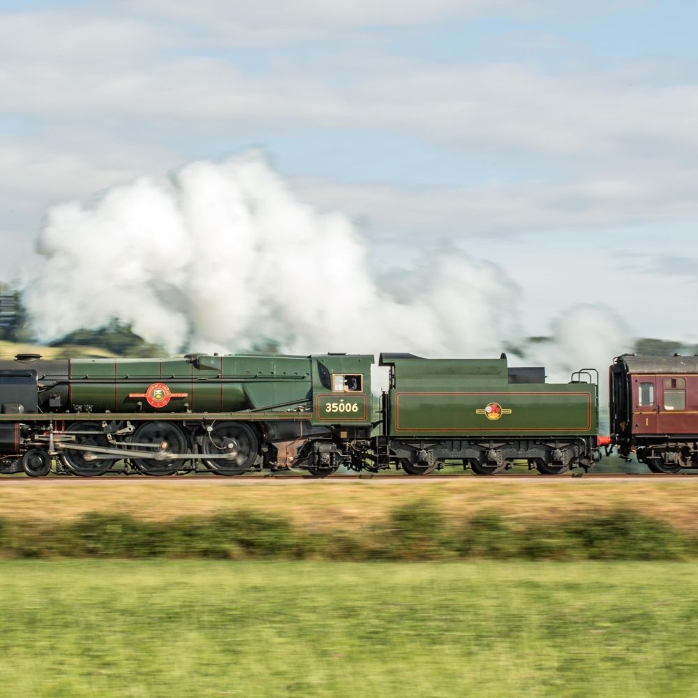 2026 Cheltenham Festival - Ticket & Steam Train for 2 people