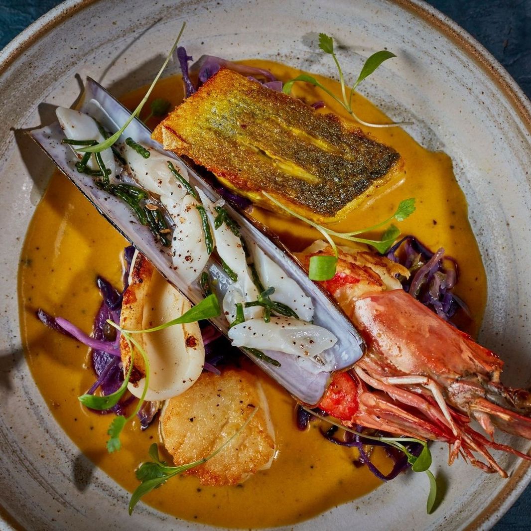 Kanishka for 2 people - 7 course, cocktail and book