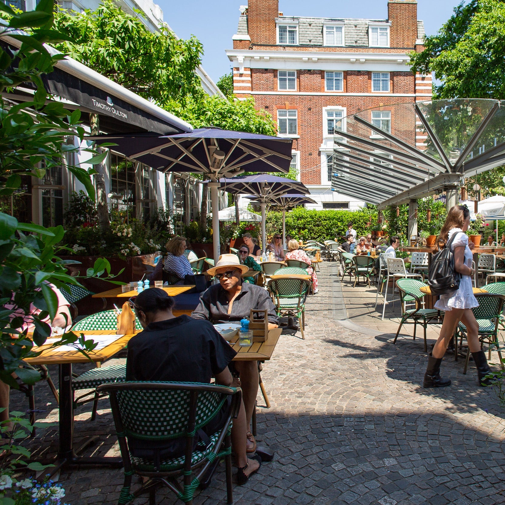 Private Dining in the heart of Chelsea at Bluebird for 14 people