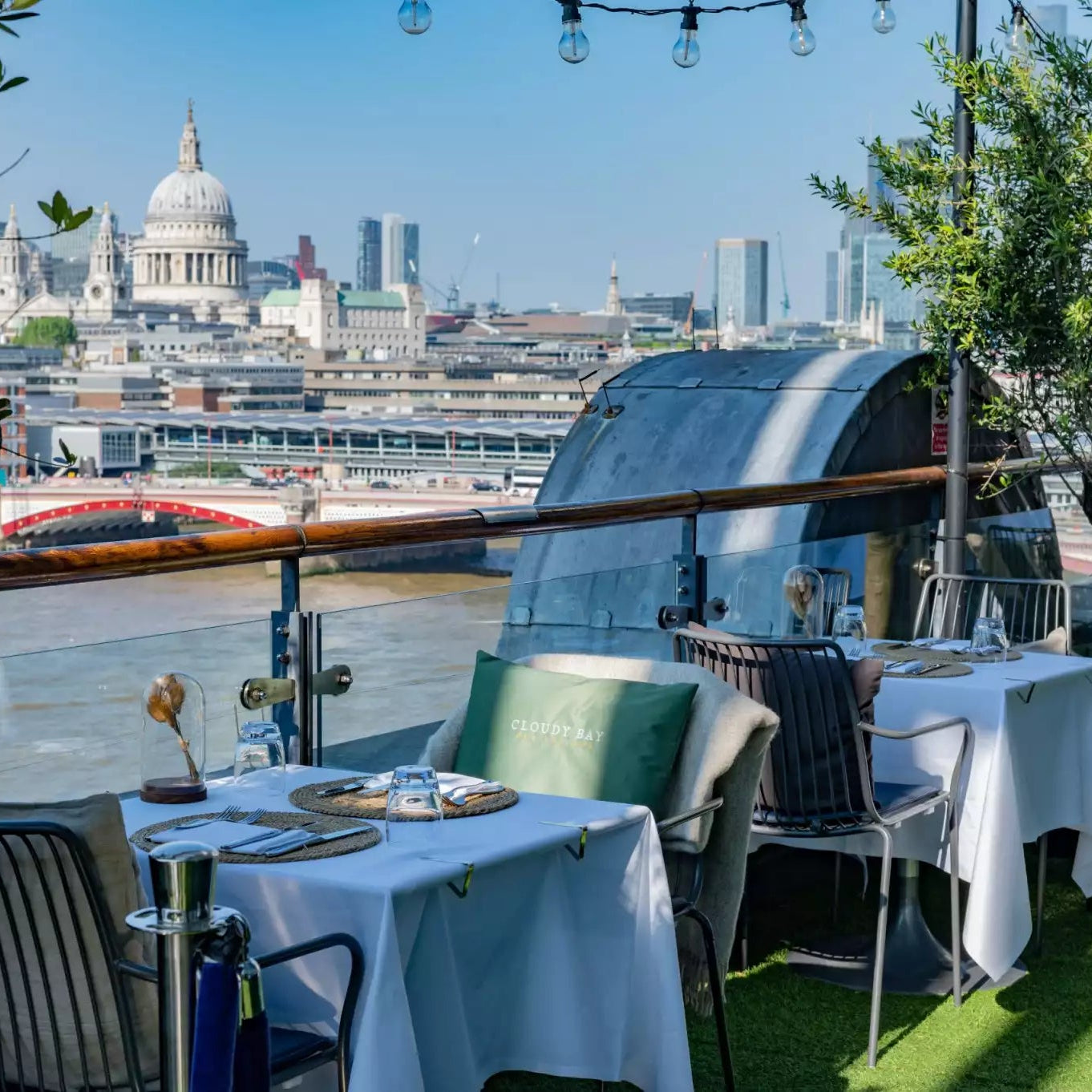8-Course Fine Dining at The Oxo Tower Restaurant for 2 people