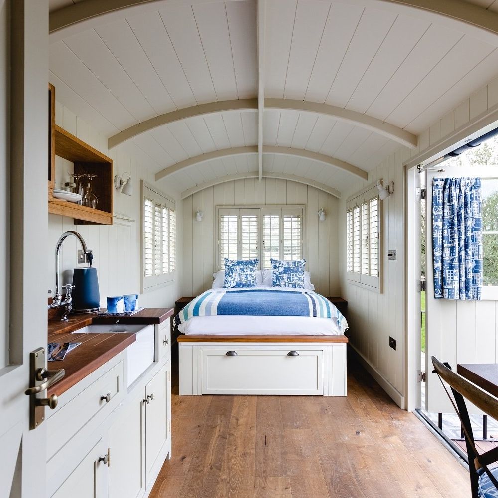 2 Night Couples Getaway - The Shepherd's Hut By Rick Stein, Cornwall for 2 people